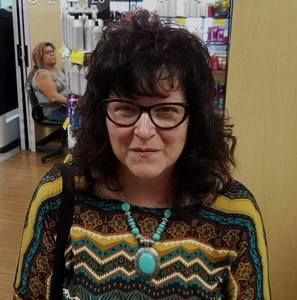 Meet your Posher, Kimberly